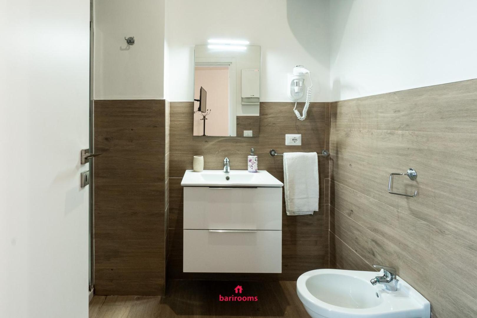 Barirooms - Melo Suites Extérieur photo